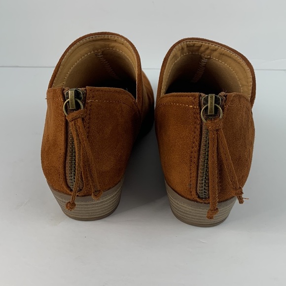 Dunes caramel (brown tones) faux suede ankle bootie size 6M - Picture 4 of 14